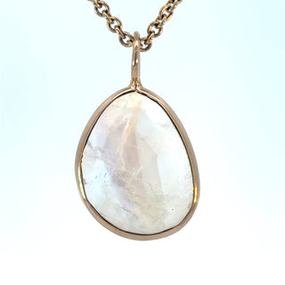 Small Moonstone Elizabeth Stone